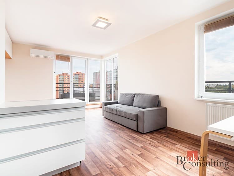 Pronájem bytu 2+kk 41 m²