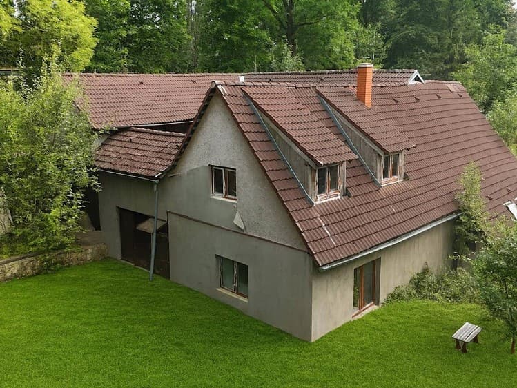 Prodej chalupy 260 m², pozemek 900 m²