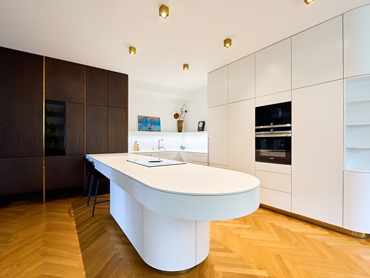 Pronájem vily 235 m², pozemek 954 m²
