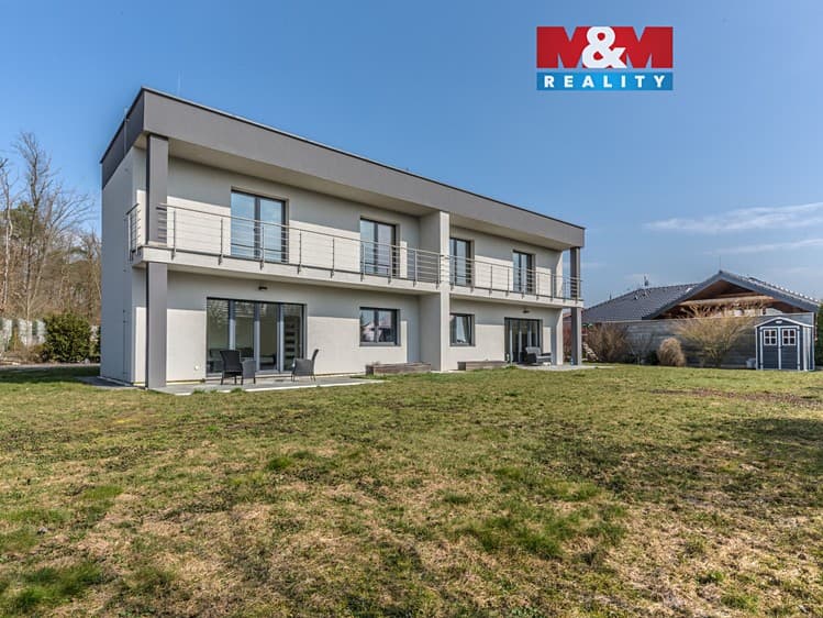 Pronájem rodinného domu 132 m², pozemek 938 m²