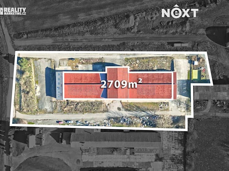 Pronájem skladového prostoru 2 417 m²
