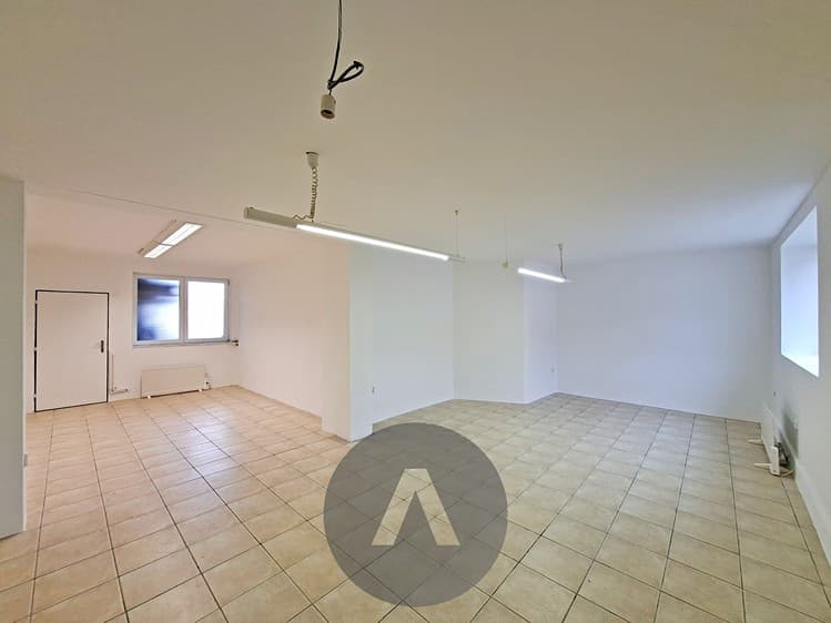 Pronájem obchodního prostoru 70 m²