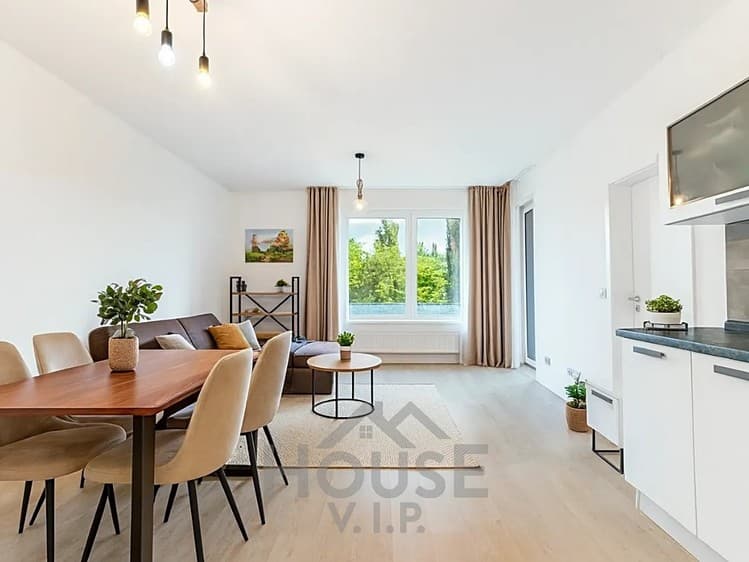 Prodej bytu 4+kk 79 m² (Jednopodlažní)