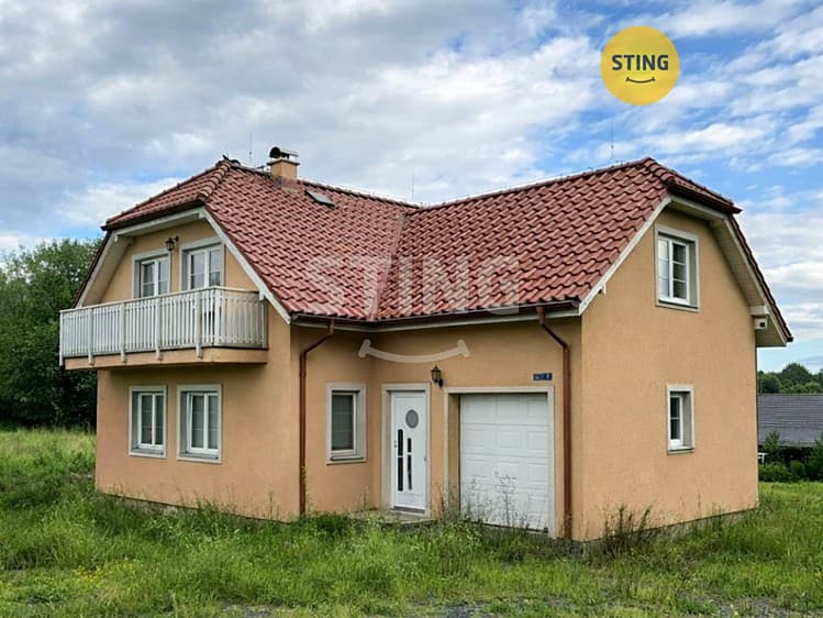 Prodej rodinného domu 160 m², pozemek 3 384 m²