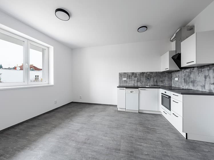 Pronájem bytu 2+kk 37 m²