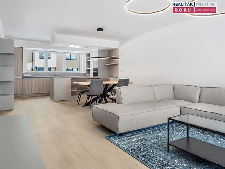 Pronájem rodinného domu 156 m², pozemek 398 m²