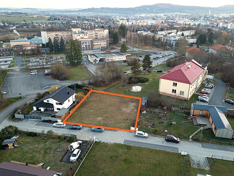 Prodej stavebního pozemku 822 m²