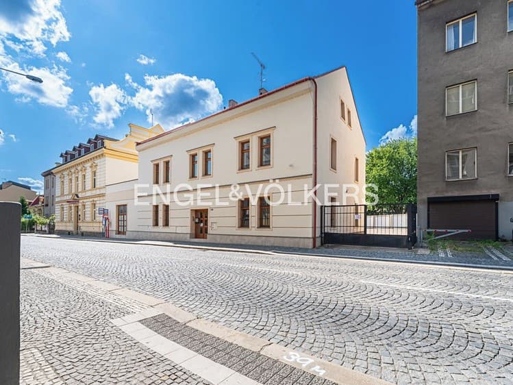Prodej činžovního domu 873 m²