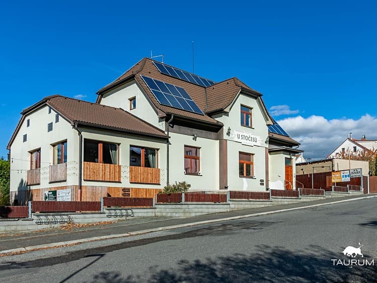 Prodej kanceláře 413 m²