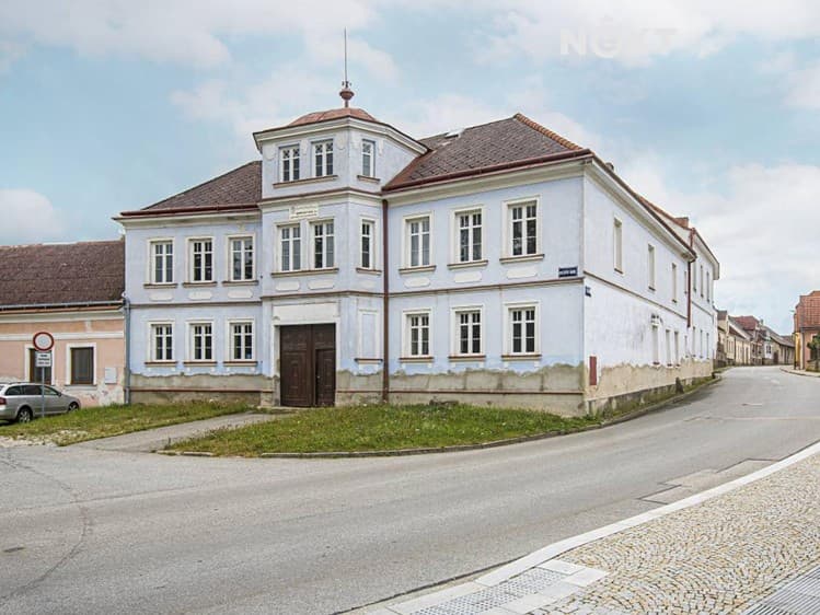 Prodej činžovního domu 1 136 m²