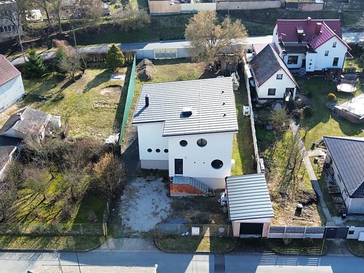 Prodej rodinného domu 178 m², pozemek 711 m²