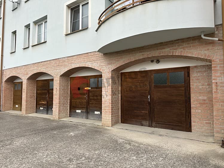 Prodej garáže 20 m²