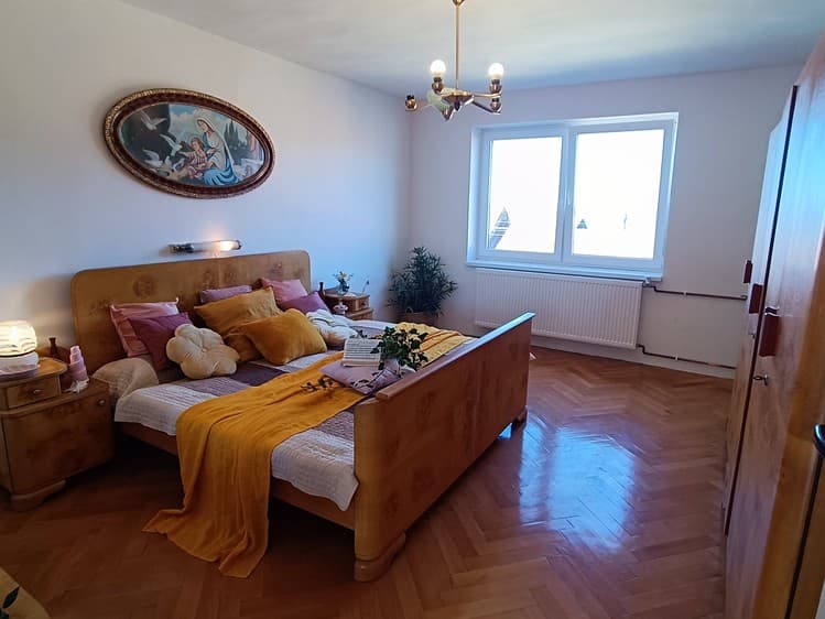Prodej rodinného domu 228 m², pozemek 1 031 m²