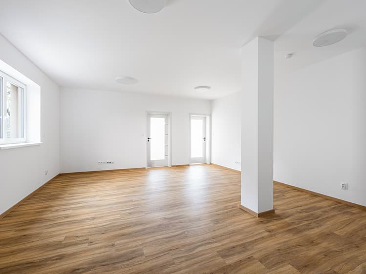 Prodej kanceláře 89 m²