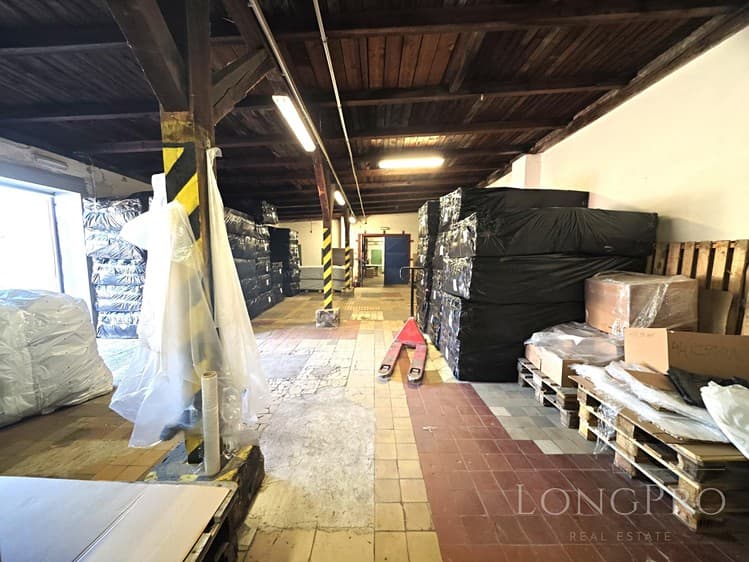 Pronájem výrobní haly, prostoru 113 m²