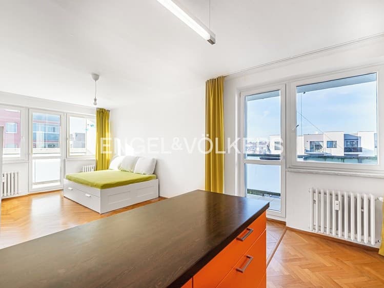 Pronájem bytu 2+kk 57 m²
