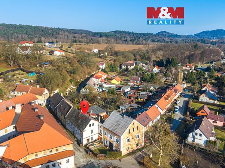 Prodej rodinného domu 242 m², pozemek 127 m²