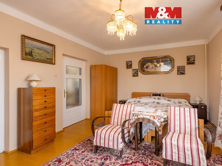 Prodej rodinného domu 110 m², pozemek 2 148 m²