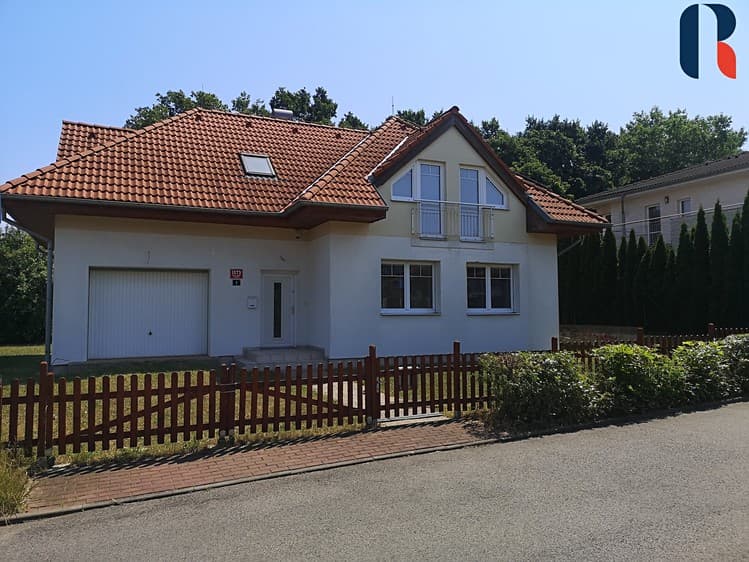 Pronájem rodinného domu 173 m², pozemek 636 m²