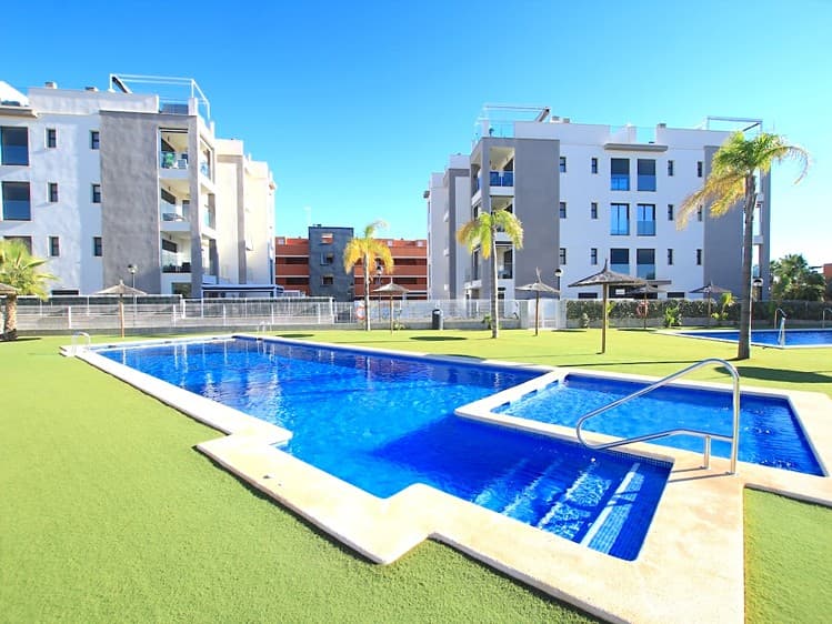 Prodej bytu 3+1 70 m² (Mezonet)