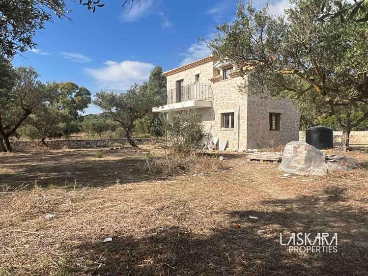 Prodej rodinného domu 100 m², pozemek 950 m²