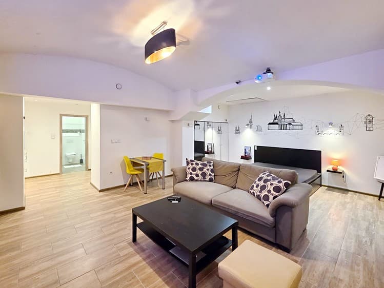 Prodej bytu 1+kk 49 m²