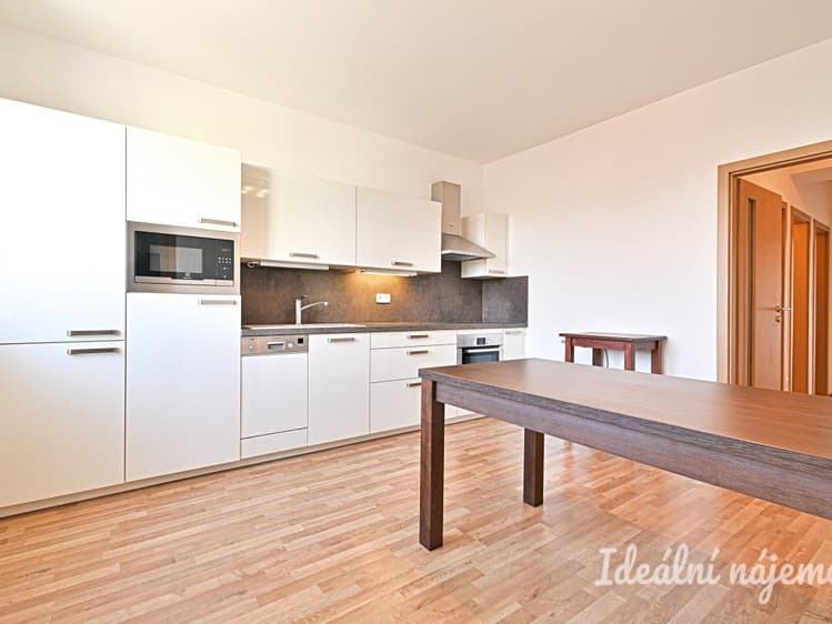 Pronájem bytu 2+1 63 m²