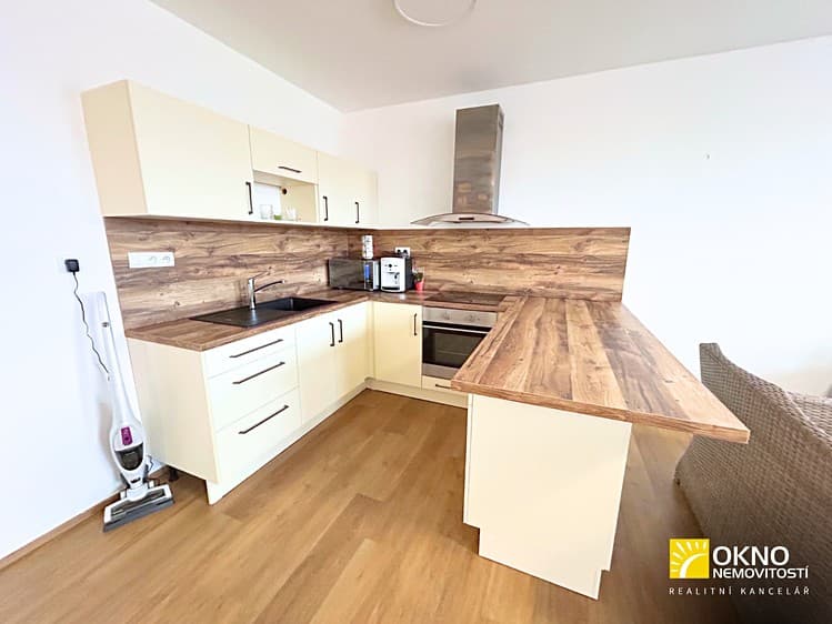 Pronájem bytu 3+kk 104 m²