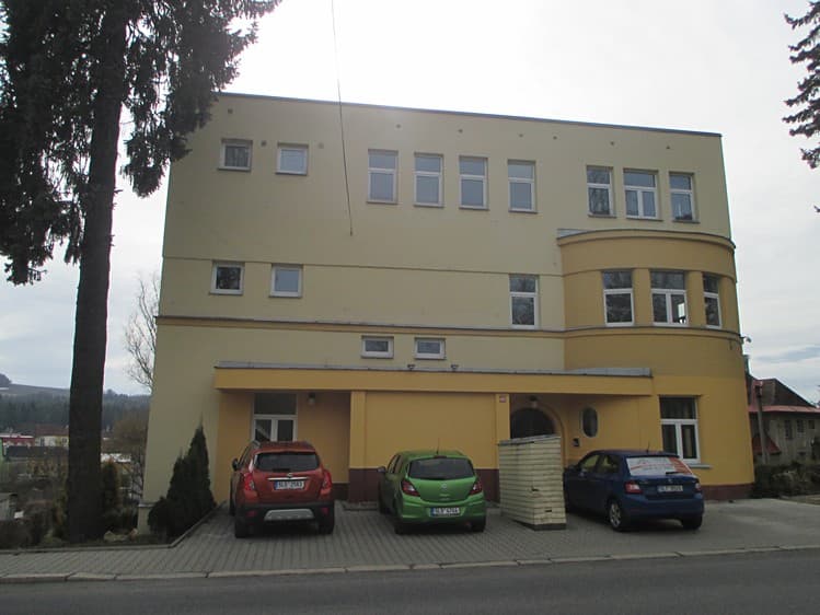 Pronájem bytu 3+kk 56 m² (Jednopodlažní)