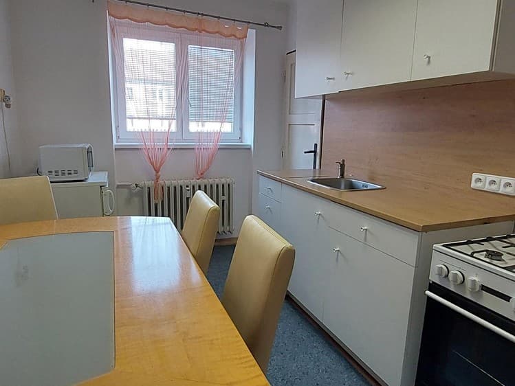 Pronájem bytu 2+1 62 m²