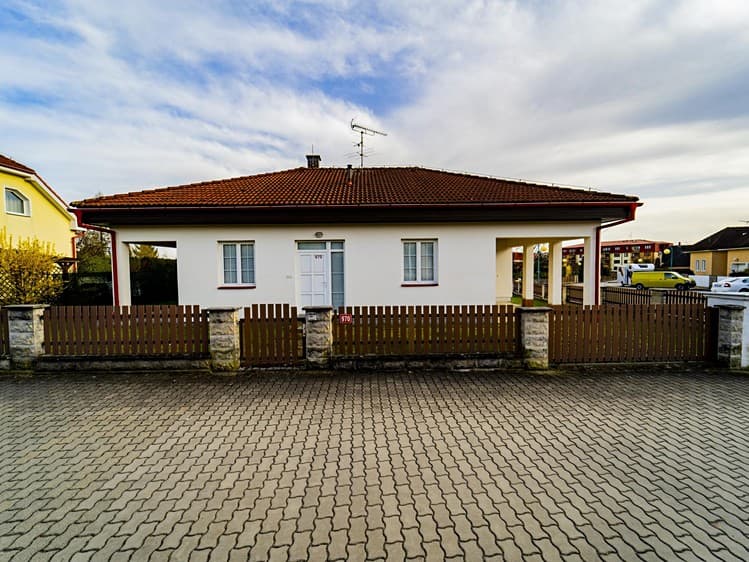 Prodej rodinného domu 126 m², pozemek 588 m²