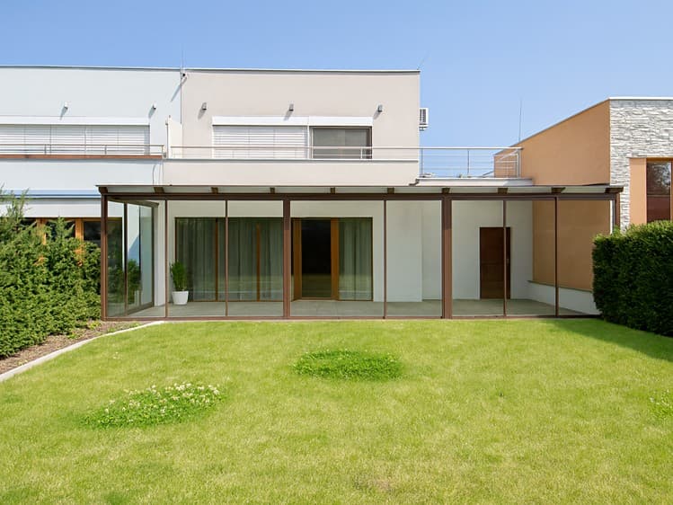 Prodej rodinného domu 250 m², pozemek 353 m²