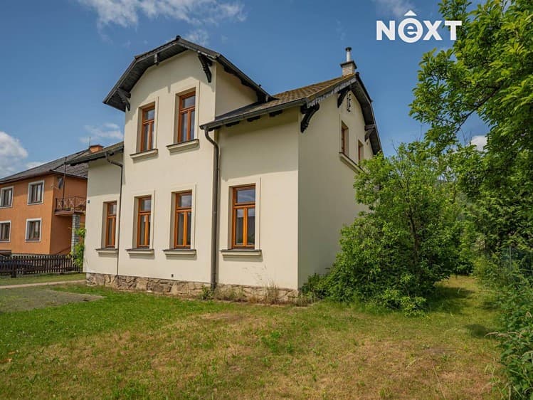 Prodej rodinného domu 177 m², pozemek 2 170 m²