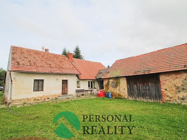 Prodej rodinného domu 90 m², pozemek 1 033 m²