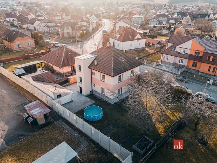 Prodej rodinného domu 146 m², pozemek 715 m²