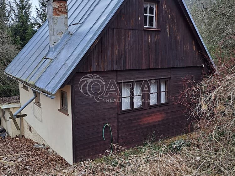 Prodej rodinného domu 55 m², pozemek 1 003 m²
