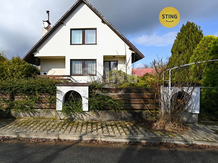 Prodej rodinného domu 208 m², pozemek 511 m²