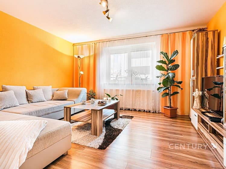 Prodej rodinného domu 197 m², pozemek 319 m²