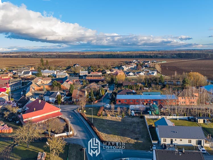 Prodej stavebního pozemku 851 m²