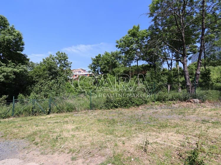 Prodej zahrady 2 049 m²