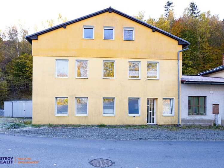 Prodej výrobní haly, prostoru 320 m²