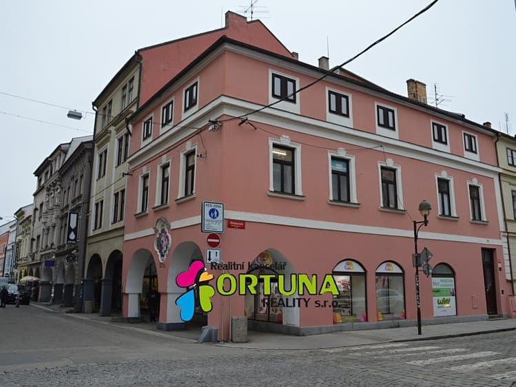Prodej obchodního prostoru 1 563 m²