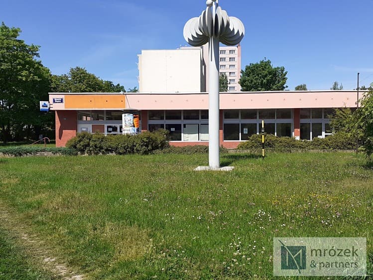 Prodej obchodního prostoru 1 071 m²