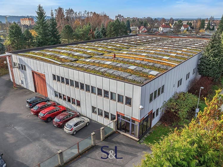 Prodej skladového prostoru 2 500 m²