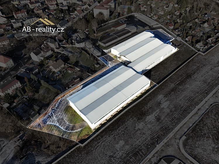 Prodej skladového prostoru 5 600 m²