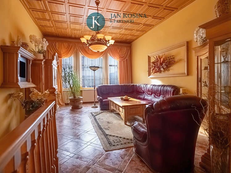Prodej činžovního domu 180 m²