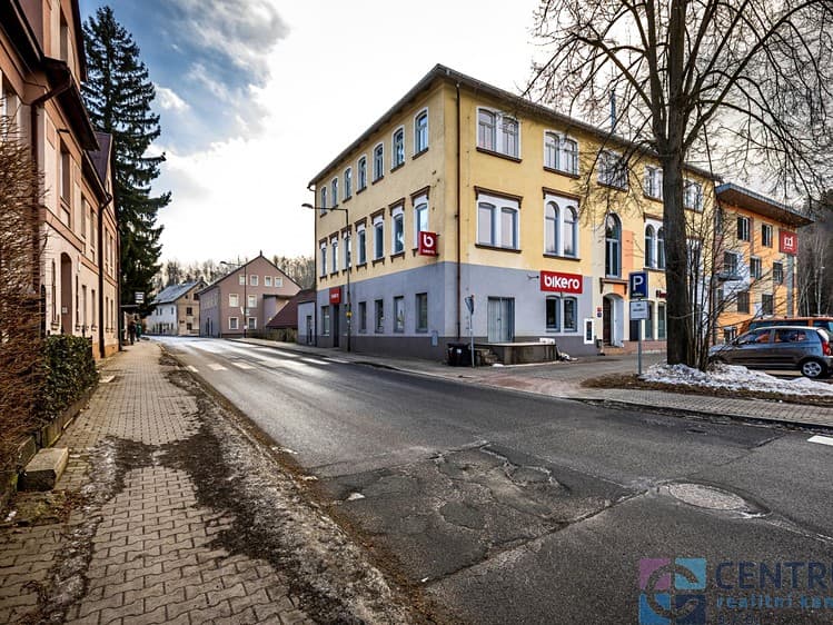 Prodej obchodního prostoru 176 m²