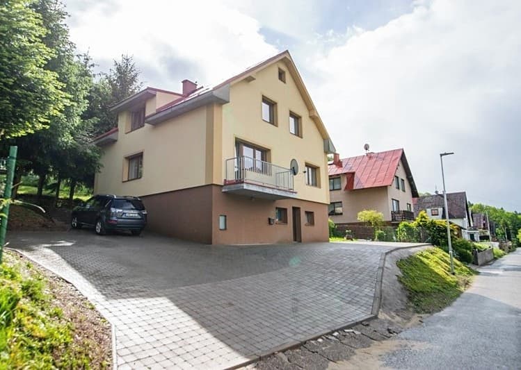 Prodej ubytovacího zařízení 246 m²