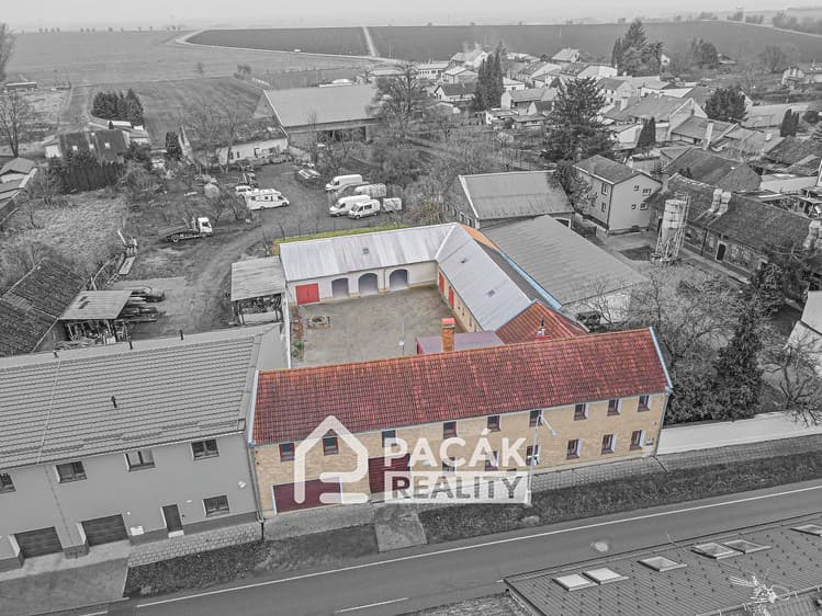 Prodej skladového prostoru 660 m²