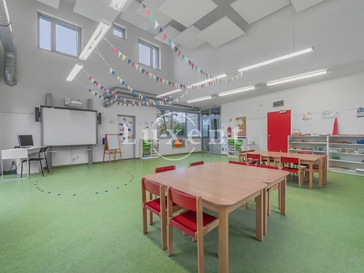 Prodej komerční nemovitosti 310 m²